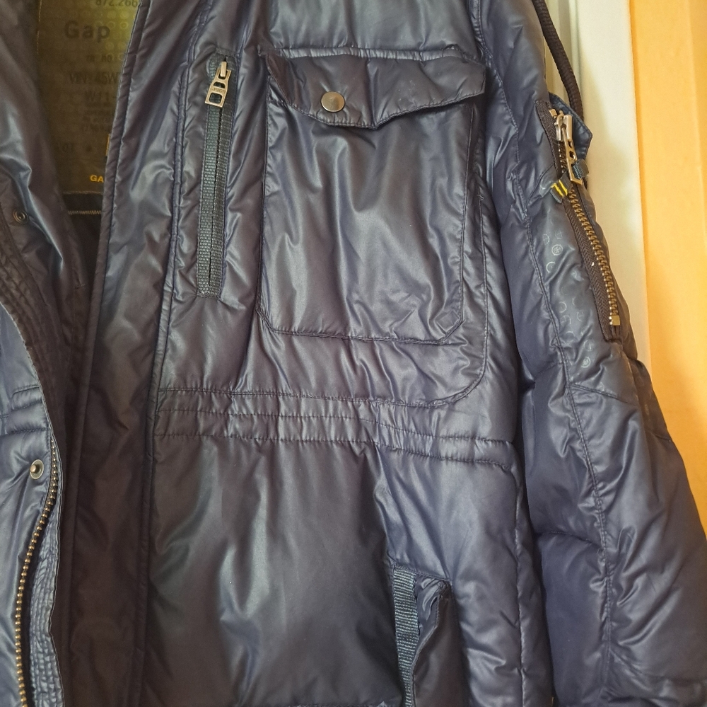 GAP jacket Navy Puffer Parka with Fur Trim. - Picture 5 of 15